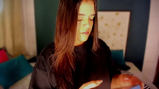 Snapshot of Gabby_Haze chatting on 16, 11, 2025 Gabby Haze online show from 16, 11, 2025