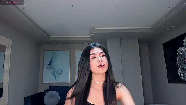 Snapshot of LucyWeiss_ chatting on 24, 9, 2025 LucyWeiss online show from 24, 9, 2025