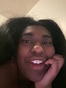 Snapshot of bunbun420247 chatting on 19, 12, 2025 bunbun420247 online show from 19, 12, 2025