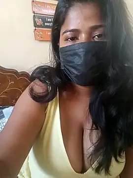 Snapshot of HAANNIAA chatting on 16, 12, 2025 HAANNIAA online show from 16, 12, 2025