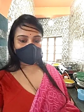 naughty nataasa online show from 25, 11, 2025