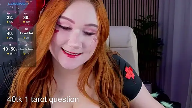 laura palmerr online show from 30, 10, 2025