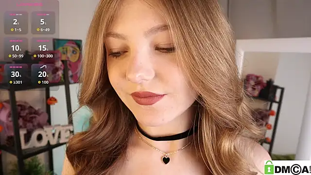 Snapshot of Sue_Sanders chatting on 12, 4, 2026 Sue Sanders online show from 12, 4, 2026