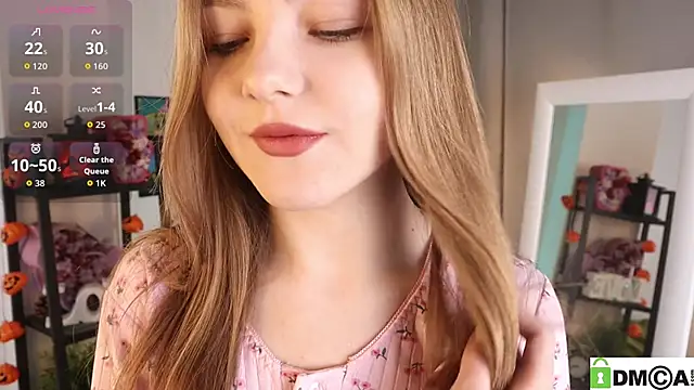 Snapshot of Sue_Sanders chatting on 16, 4, 2026 Sue Sanders online show from 16, 4, 2026