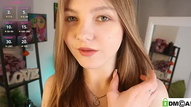 Snapshot of Sue_Sanders chatting on 19, 4, 2026 Sue Sanders online show from 19, 4, 2026