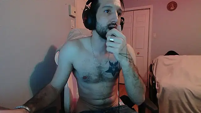 Snapshot of Ardokks chatting on 28, 3, 2026 Ardokks online show from 28, 3, 2026