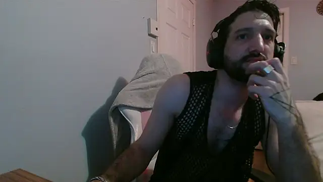 Snapshot of Ardokks chatting on 15, 4, 2026 Ardokks online show from 15, 4, 2026