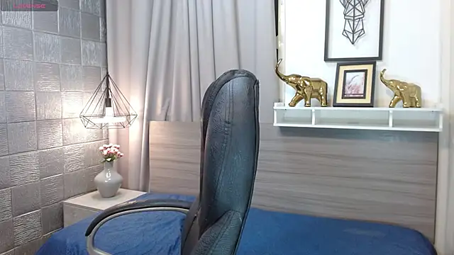 Iantwink18 online show from 30, 10, 2025