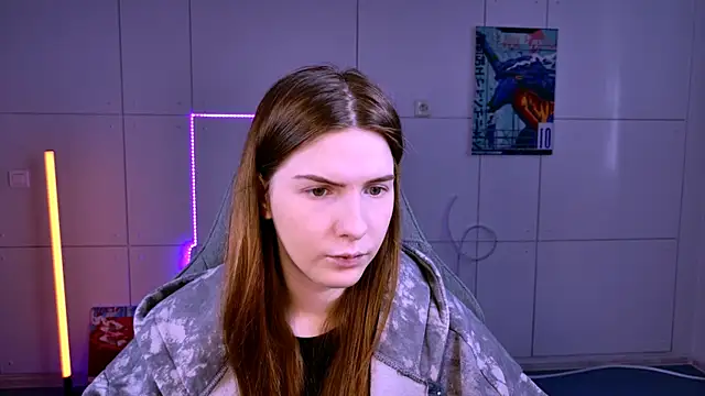 AliceCUNTach online show from 10, 9, 2025