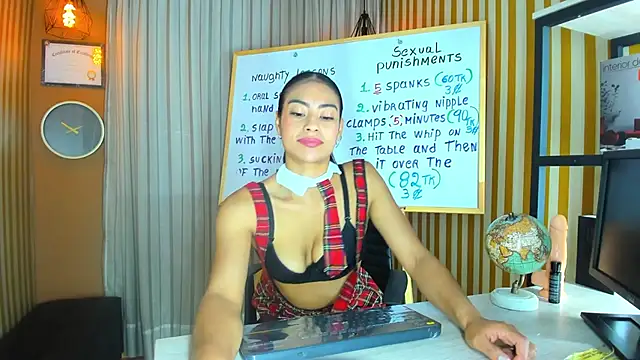 Emily Mitchell online show from 6, 10, 2025