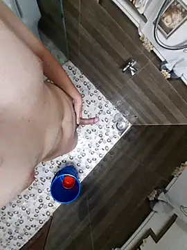 Snapshot of winter0cold_ chatting on 10, 10, 2025 winter0cold online show from 10, 10, 2025