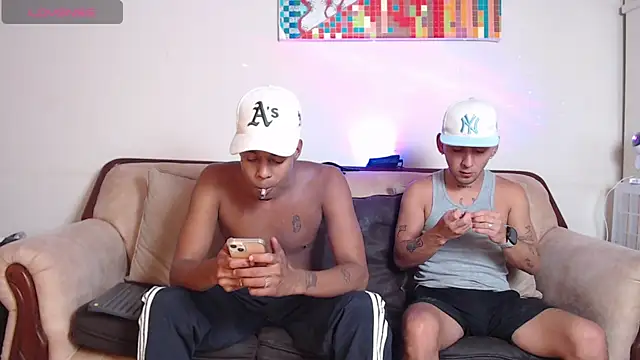 Snapshot of SpicyBoys_X chatting on 11, 4, 2026 SpicyBoys X online show from 11, 4, 2026