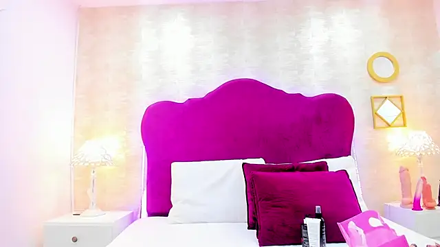 Sweet Lucianaa online show from 17, 12, 2025