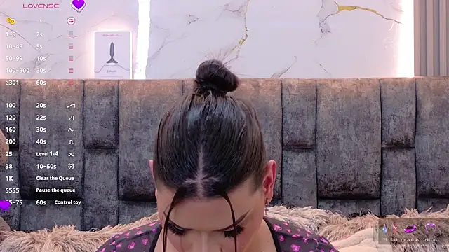 Snapshot of Ava_Cristi chatting on 21, 12, 2025 Ava Cristi online show from 21, 12, 2025