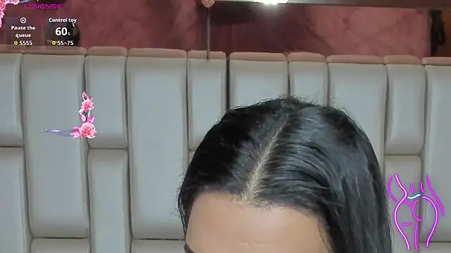 Snapshot of Ava_Cristi chatting on 9, 4, 2026 Ava Cristi online show from 9, 4, 2026