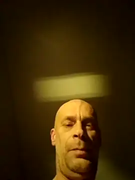 Snapshot of nolliebollieeeeeee chatting on 19, 12, 2025 nolliebollieeeeeee online show from 19, 12, 2025