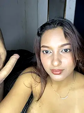 Snapshot of Ale_Dash chatting on 4, 12, 2025 Ale Dash online show from 4, 12, 2025