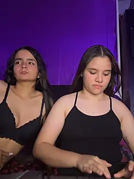 Ashley and Zoe online show from 20, 10, 2025