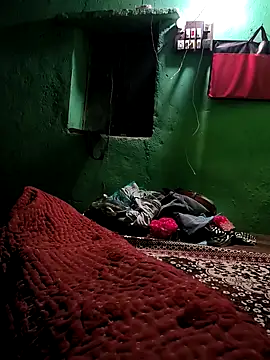 Snapshot of Shreyaaa_1 chatting on 5, 10, 2025 Shreyaaa 1 online show from 5, 10, 2025