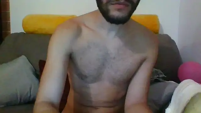 Snapshot of Amicisegreti chatting on 12, 10, 2025 Amicisegreti online show from 12, 10, 2025