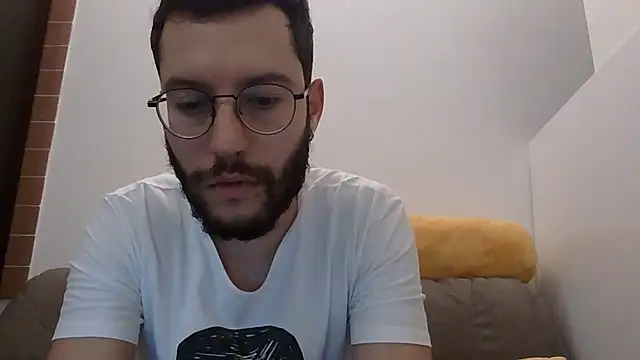 Snapshot of Amicisegreti chatting on 15, 12, 2025 Amicisegreti online show from 15, 12, 2025