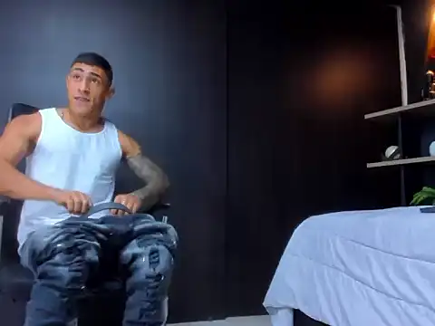 Snapshot of adrian_ray chatting on 26, 2, 2026 adrian ray online show from 26, 2, 2026