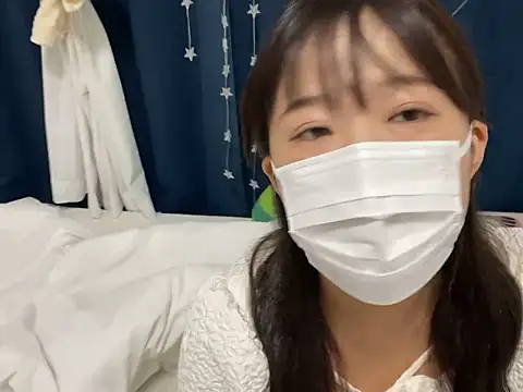 Snapshot of hikiwarinatto_xoxo chatting on 12, 9, 2025 hikiwarinatto xoxo online show from 12, 9, 2025