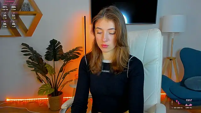 Snapshot of SweetVikki chatting on 9, 2, 2026 SweetVikki online show from 9, 2, 2026