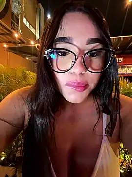 Snapshot of SofiaWildee chatting on 11, 1, 2026 SofiaWildee online show from 11, 1, 2026