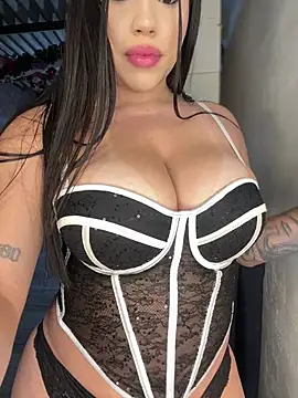 Snapshot of SofiaWildee chatting on 14, 2, 2026 SofiaWildee online show from 14, 2, 2026