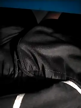 Snapshot of Thanhk77777 chatting on 8, 11, 2025 Thanhk77777 online show from 8, 11, 2025