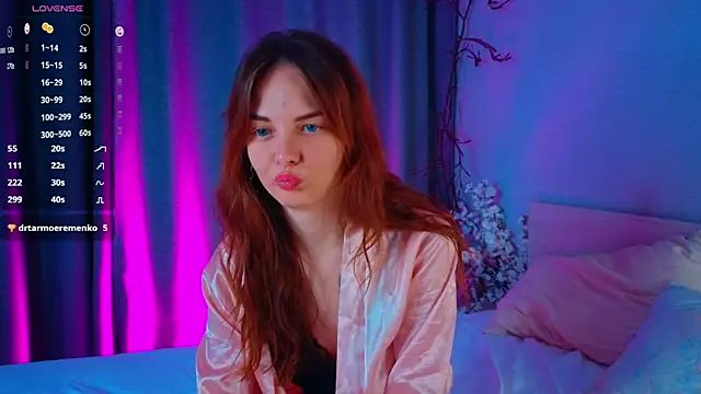 LisaDrake online show from 30, 9, 2025