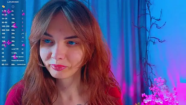 LisaDrake online show from 7, 10, 2025