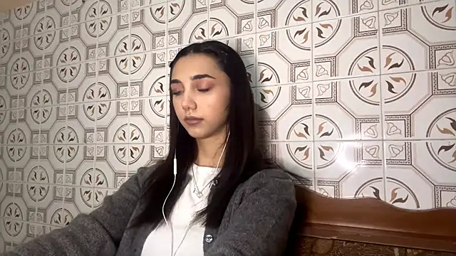 LinaMour online show from 21, 11, 2025