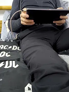 yazinyazin1 online show from 17, 11, 2025