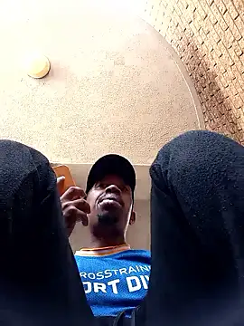 Snapshot of fitsexyman chatting on 13, 1, 2026 fitsexyman online show from 13, 1, 2026