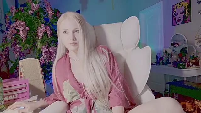 Snapshot of Talulaa chatting on 30, 4, 2026 Talulaa online show from 30, 4, 2026