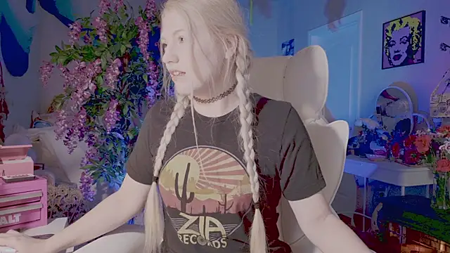 Snapshot of Talulaa chatting on 11, 5, 2026 Talulaa online show from 11, 5, 2026
