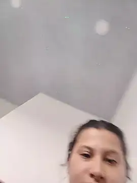 Eva Clark01 online show from 6, 10, 2025