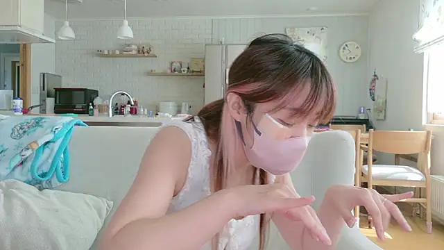 Snapshot of SUZU_1201 chatting on 19, 4, 2026 SUZU 1201 online show from 19, 4, 2026