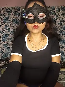 yours sugar babe online show from 13, 4, 2026