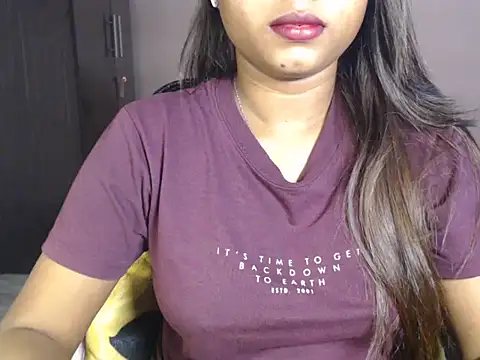 Snapshot of hot_riaa25 chatting on 30, 5, 2026 hot riaa25 online show from 30, 5, 2026