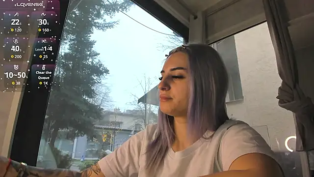 Snapshot of Ella_Vee chatting on 14, 2, 2026 Ella Vee online show from 14, 2, 2026