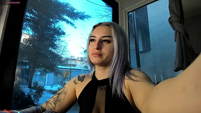 Snapshot of Ella_Vee chatting on 25, 2, 2026 Ella Vee online show from 25, 2, 2026