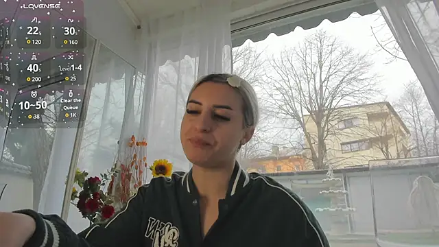 Snapshot of Ella_Vee chatting on 20, 3, 2026 Ella Vee online show from 20, 3, 2026