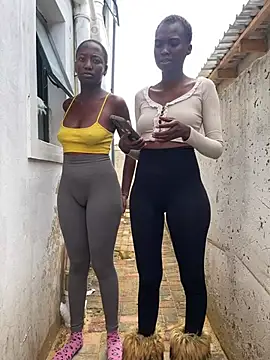 Snapshot of Melanin2002 chatting on 3, 4, 2026 Melanin2002 online show from 3, 4, 2026