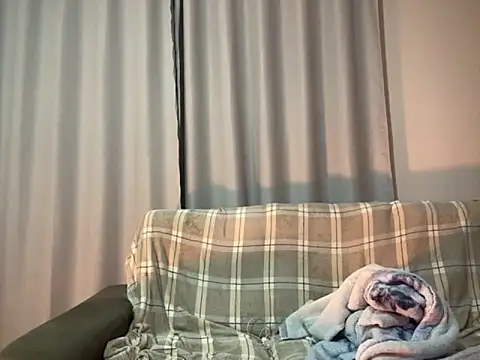 Snapshot of gaucha5 chatting on 12, 9, 2025 gaucha5 online show from 12, 9, 2025