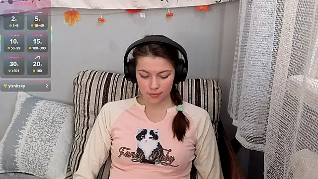 Snapshot of CutieAnny chatting on 16, 11, 2025 CutieAnny online show from 16, 11, 2025