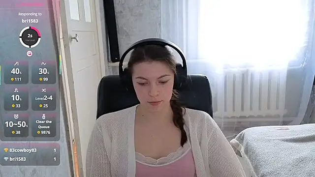 Snapshot of CutieAnny chatting on 5, 12, 2025 CutieAnny online show from 5, 12, 2025