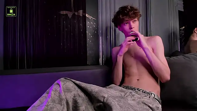 Snapshot of Kevin_Garsia chatting on 19, 11, 2025 Kevin Garsia online show from 19, 11, 2025